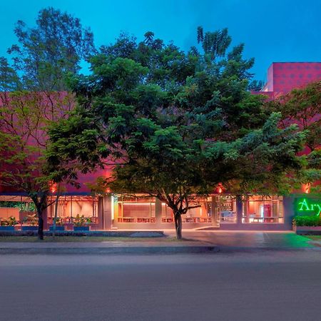 Aryaas Regent Hotel Kochi Екстериор снимка