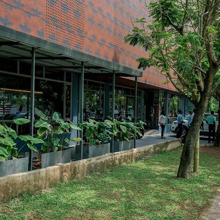 Aryaas Regent Hotel Kochi Екстериор снимка